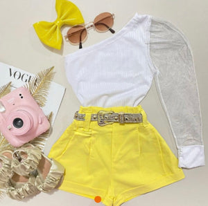 One Should Ruffle Sunshine set