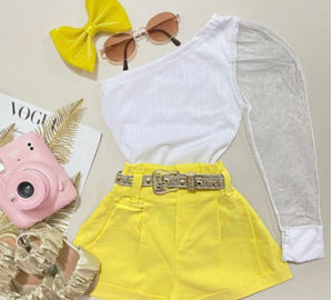 One Should Ruffle Sunshine set